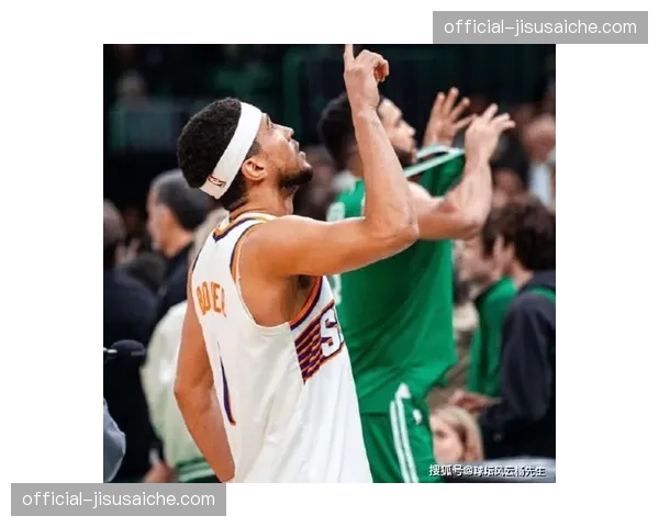 凯尔特人客场暂时领先 布朗武切维奇内线战术配合默契